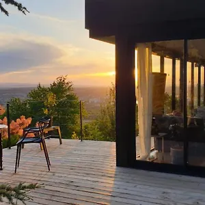Lodge-bélvédere Sur Les Hauteurs De Lodge Vichy